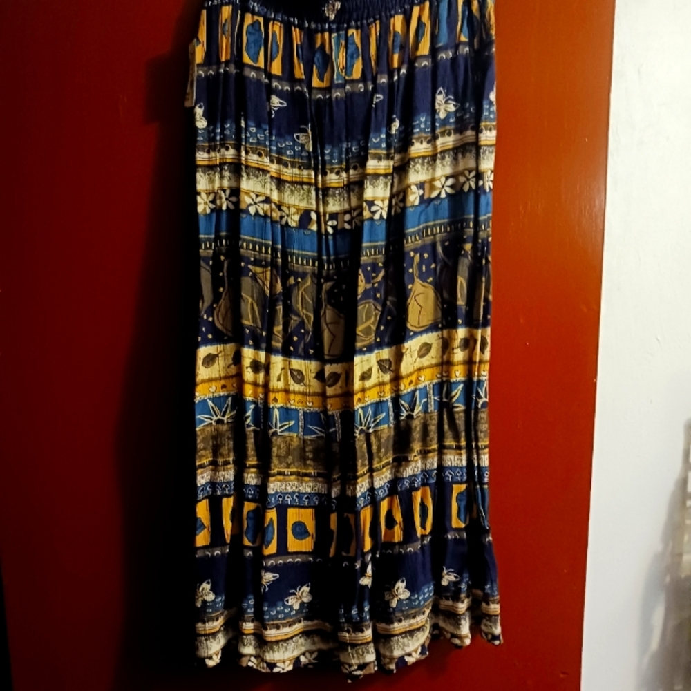Women skirt